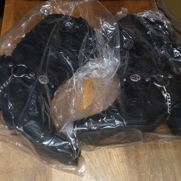 Women's Black Heeled Boots - Picture 2 of 7